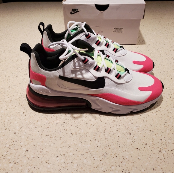 🆕️ Nike Air Max 270 React - Picture 4 of 13